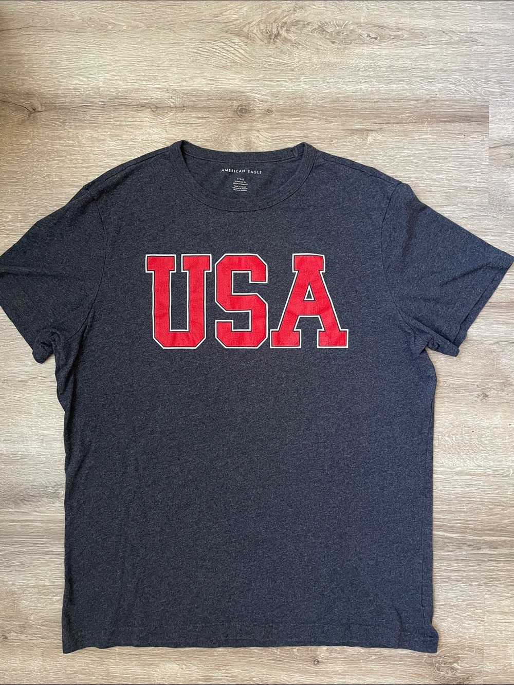 American Eagle | USA t-shirt size large